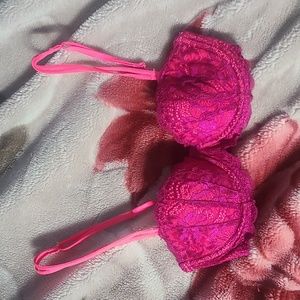 Victoria Secret PINK demi bra 🍒